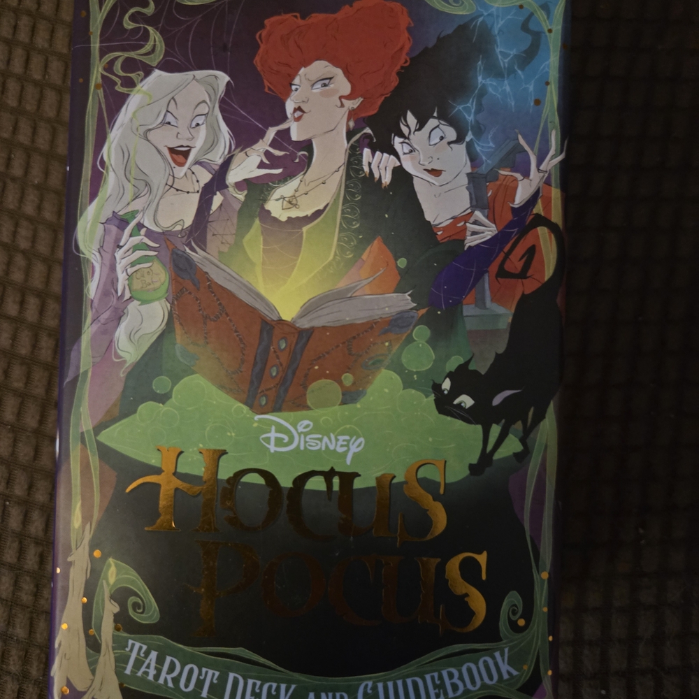 Disney Hocus Pocus Tarot Deck with Gold and Green Accents